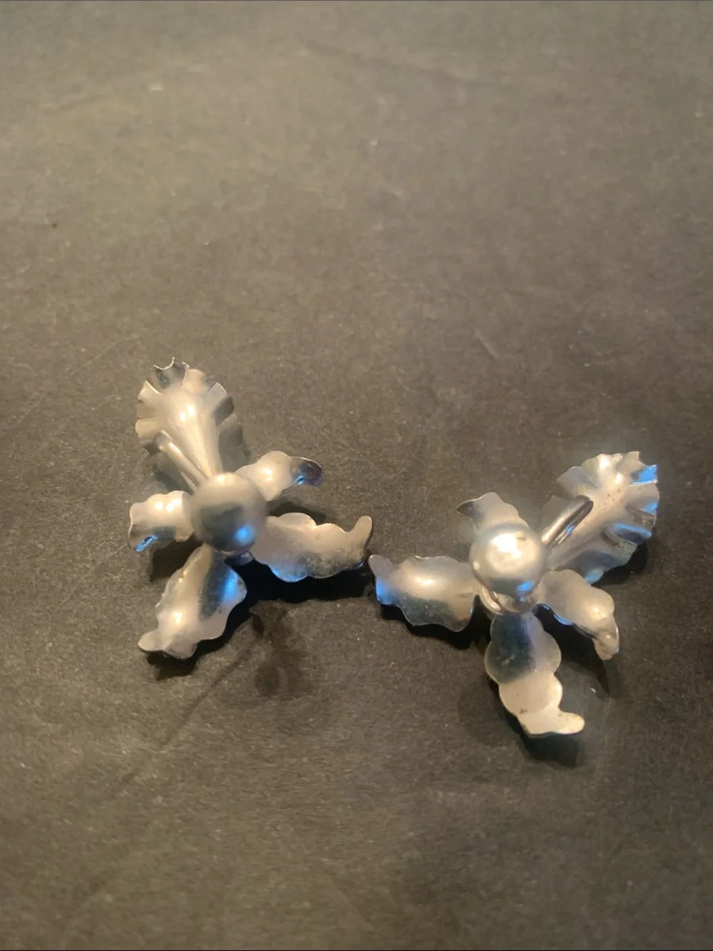 Bugbee & Niles Silver Orchid Brooch w/ matching screw back earrings purple cryst